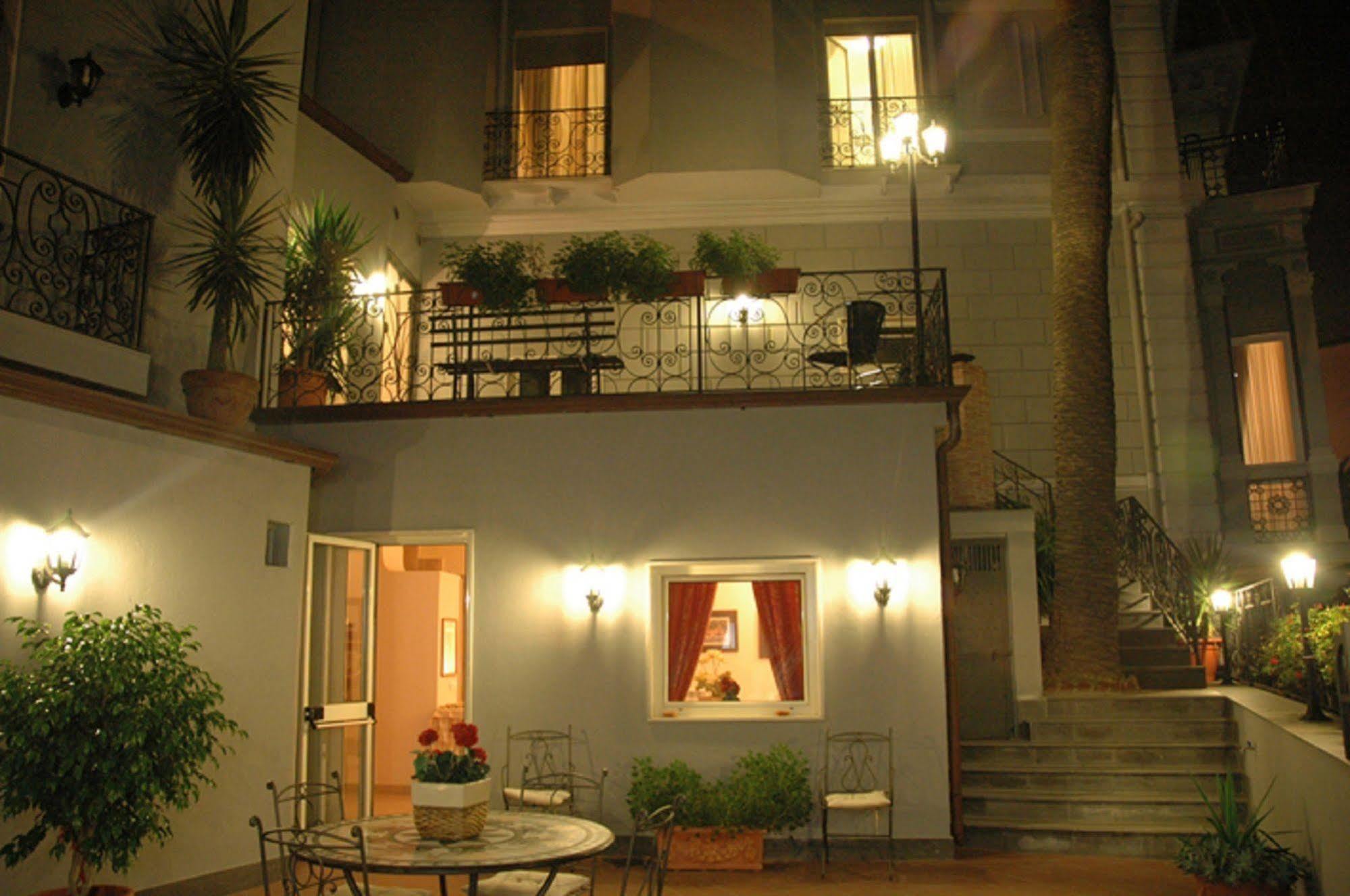 Margherita 3* Napels